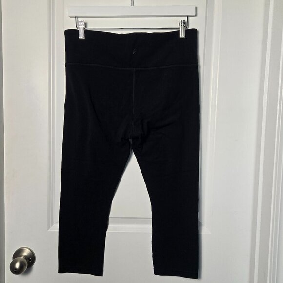 Athleta Elation Capri 21" - L Black - Picture 4 of 6